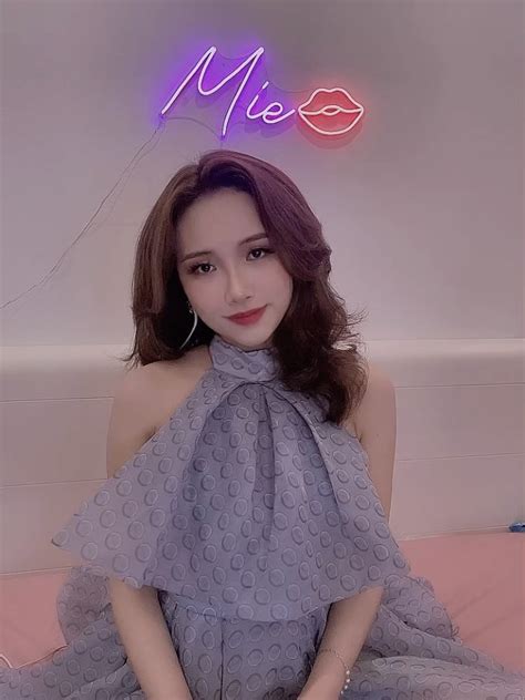🍌 Mie.Ngn3 Leaks [CLIP] 180 Photos