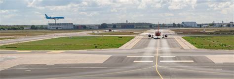 Mietwagen Flughafen Berlin Brandenburg Hertz Autovermietung