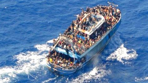 Migrant boat sinking off Greek island leaves 3 dead, 10 survivors