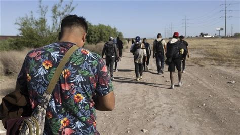Migrant teen from Honduras dies in immigration custody, officials say