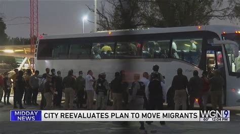 Migrants move to Daley College further delayed