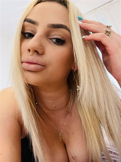 Mihaela_Miky1999 Leaked [HD] 💋