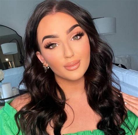 Mikayla tiktok net worth. As of 2022, Mikaylah’s critical sources of income include her YouTube, Onlyfans, Twitch, TikTok, collaborations, advertisements, sponsorships, and social media influencers. Her estimated net worth is to be about $1 million. 