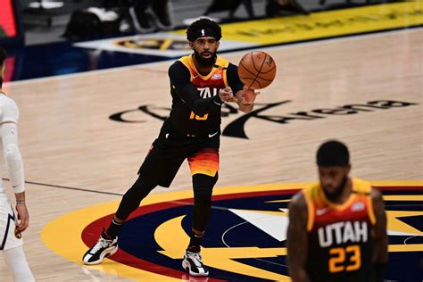 Mike Conley to replace Devin Booker in All-Star Game