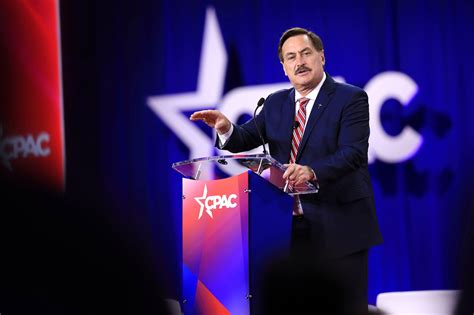 Mike Lindell says FBI seized his phone at Hardee