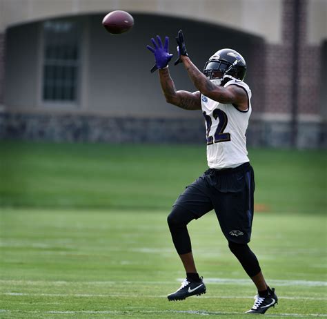 Mike Preston: For Ravens offense to be more consistent, the answer is clear: Run the ball. | COMMENTARY