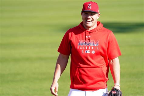 Mike Trout makes his 2024 spring training debut - Halos Heaven