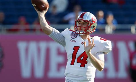 Mike White’s college teammates unsurprised by Jets QB’s success