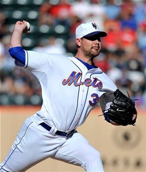 NEW YORK --Mets starter Mike Pelfrey has a partial tear in his right elbow and is "99 percent" certain he will have reconstructive Tommy John surgery that will sideline him until next year.The .... 
