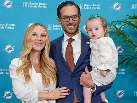 Mike.mcdaniel wife. Miami Dolphins head coach Mike McDaniel always knew wife Katie McDaniel was The One. While Mike and Katie often keep their relationship private, their … 