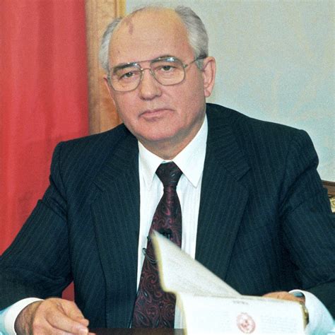Read Mikhail