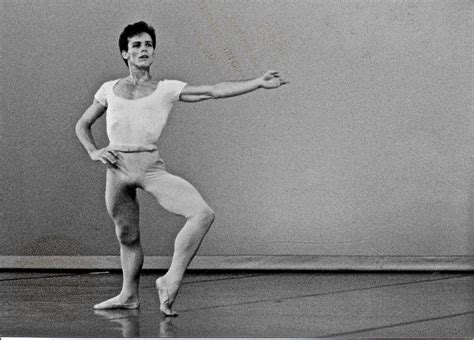 Mikhail baryshnikov young