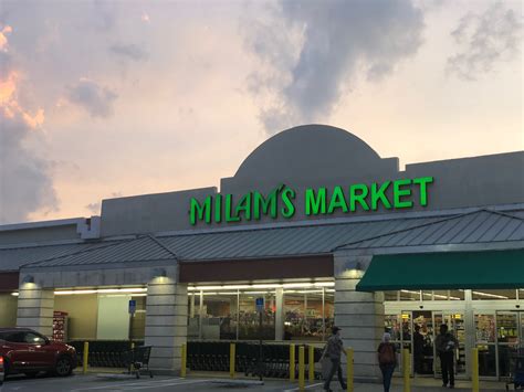 Milams - Managing Editor. 1/13/2021. Milam's Markets will occupy 25,000 square feet of ground-floor retail space in Miami's Cascade at Link at Douglas, a 36-story multifamily tower. Family-owned and -operated grocer Milam’s Markets will open its sixth location in 2022, at US-1 and Douglas Road at the Link at Douglas mixed-use development in Miami. 
