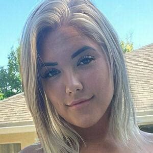 Milavalentina onlyfans
