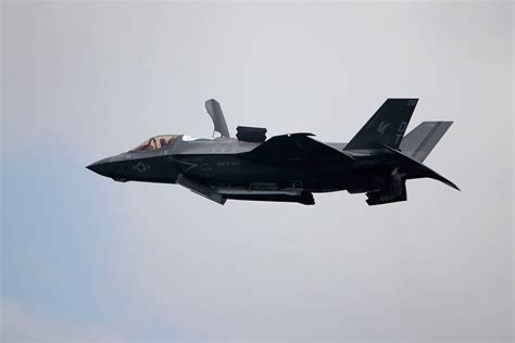 Military searches near South Carolina lakes for fighter jet whose pilot safely ejected
