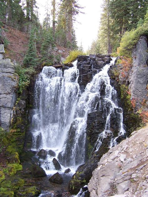 Mill Creek Falls