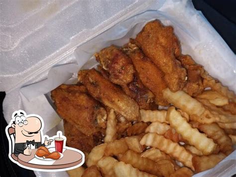  Online ordering menu for Harold's Fish & Chicken. Welcome to Harold's Fish & Chicken Memphis! We proudly serve a variety of fried comfort food, from chicken gizzards and livers to wings and catfish! Come see us at Millbranch Rd, easily accessible from Interstate 55. Online ordering is available for carryout. . 