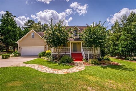 Milledgeville homes for sale. 