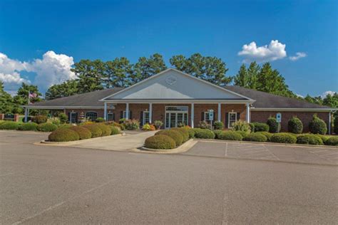 Miller-Boles Funeral Home in Southern Pines, Pinehurst, Sanford & West End, NC provides funeral, memorial, aftercare, pre-planning, and cremation services in Southern Pines, Pinehurst, Sanford, West End and the surrounding areas.