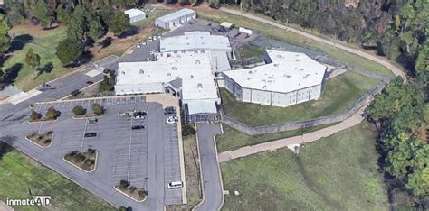 Miller county jail arkansas. The Pulaski County Regional Detention Facility is located at 3201 West Roosevelt Road, Little Rock, Arkansas 72204. The facility opened in 1994 and is the largest county detention facility in Arkansas, housing more than 1,200 detainees daily. We hold a unique place in the criminal justice system here in Pulaski County. We are the only […] 