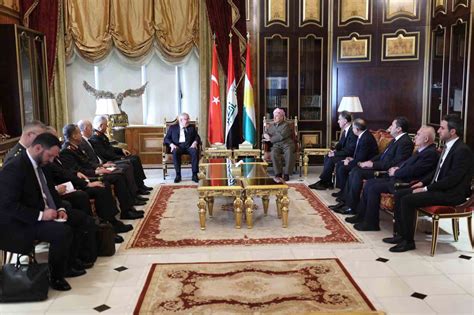 Milli Savunma Bakanı Güler, KDP Başkanı Barzani ile görüştüs