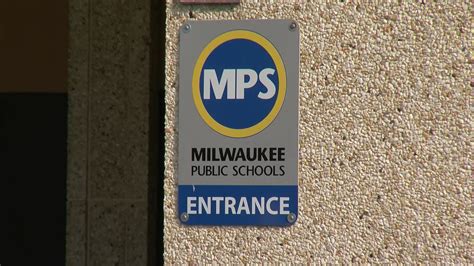 Contact MPS. Milwaukee Public Schools 5225 W. Vliet Street Milwaukee, WI 53208 Switchboard: (414) 475-8393