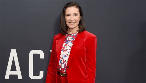Mimi Rogers Is Back in the Limelight in Bosch Legacy 