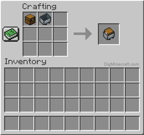 Minecart with Chest in Minecraft