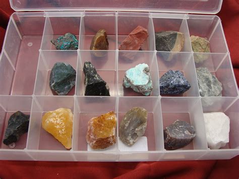 Minerals of arizona a field guide for collectors rock collecting. - St martins guide to writing tenth edition.