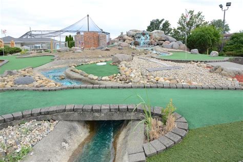 Mini Falls Miniature Golf And Footgolf, Utica Roadtrippers