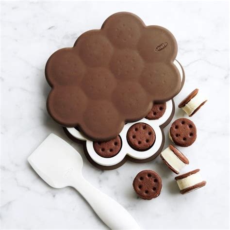 Mini Ice Cream Sandwiches – Chef