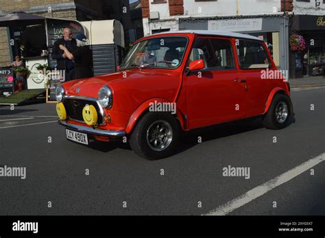 Mini cooper cars hi-res stock photography and images - Alamy