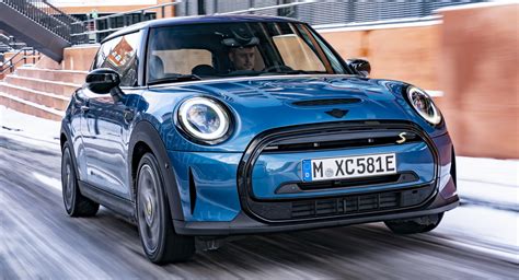 Mini cooper electric car. 17 Sept 2022 ... BMW introduced its first ever electric Mini Cooper SE to the Indian market, how does it perform, is it worth the Rs 50 lakh price tag? 