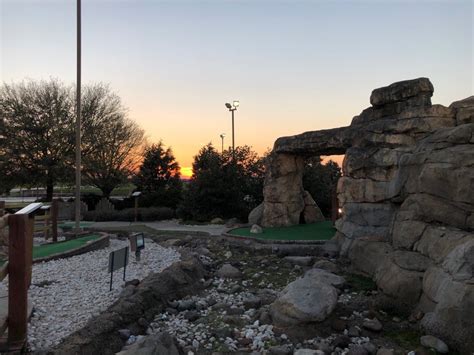 Monster Mini golf 12401 Folsom Blvd Folsom, CA 95630 Phone: 916 294 0000 Fax: 916 294 0003 Hours of Operation Monday - closed Tues - Thurs - 12pm - 9pm Friday - Sat .... 