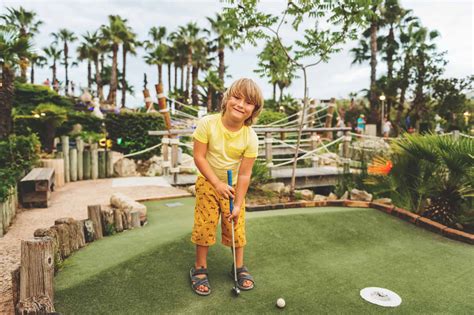 Mini golf naples. But the purchase of a miniature golf course in Naples has been lots of fun for the husband-and-wife buyers and their children. Michael and Silvana Pride bought Steamboat Landing Mini-Golf, at 15 ... 