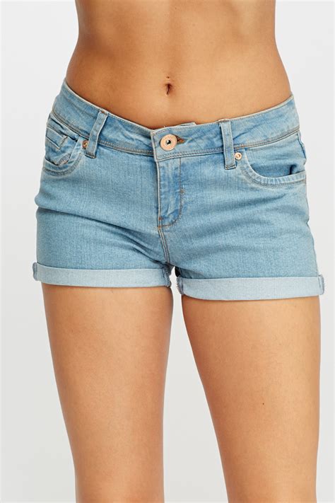 ASOS DESIGN Curve pull on shorts with tab waistband