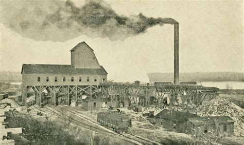 Mining in kansas. Mining Methods Utilized in Kansas. Strip mining exceeded deep mine production for the first time in 1931 and continued to increase until, in 1964, the last deep mine closed and … 