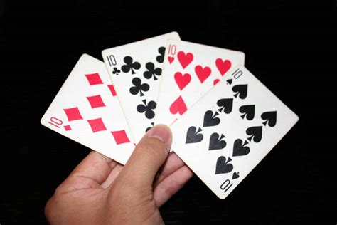 Minlik kart oynamaq  Bakıda qumar oynamaq qanunla qadağandır, amma bir çox insanlar bunu edirlər
