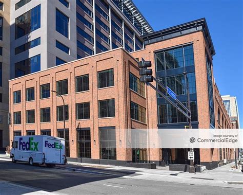 Minneapolis office space for rent. When you need office space to conduct business, you have several options. Business rentals can be expensive, but you can sublease office space, share office space or even rent it by the day or month. 