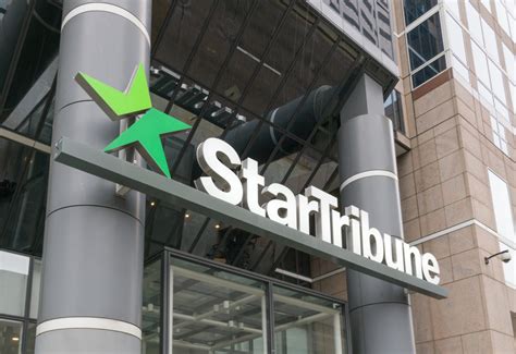 Minneapolis tribune. The much-admired Star Tribune in Minneapolis is in the latter category. Paid digital stands at 90,000. Publisher and CEO Mike Klingensmith told me last summer that he is “all in” for growing ... 