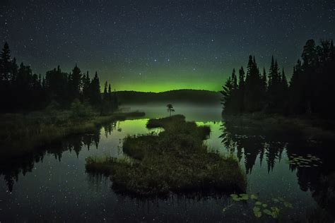 Voyageurs National Park is a certified Dark Sky Park, ideal for stargazing. The impact of light pollution and conservation strategies are crucial for a clear sky. Night photography requires specific gear and techniques for capturing stars. Seasonal events like meteor showers offer unique viewing opportunities. Contents.. 
