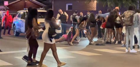Minutes after reported Near West Side shooting, crowds twerk & taunt cops