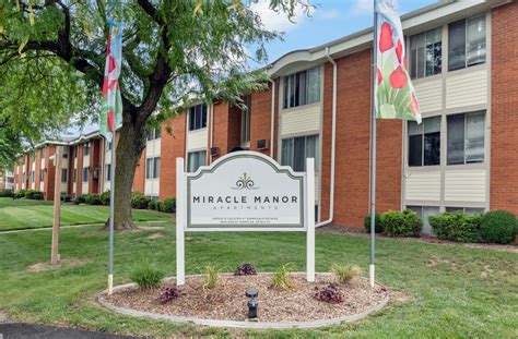 Miracle manor toledo. Our three sister properties are Sunnydale Estates, Miracle Manor, and Abbey Run. All our properties are conveniently located near State Route 184. You will appreciate our … 