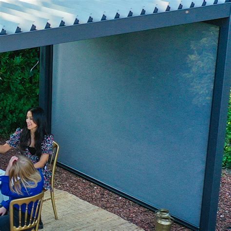 Mirador adjustable privacy screen system. A treatment applied in manufacturing enables polycarbonate roof panels to filter out some sunlight. The Fresco filters out 40 percent. Translucent panels don’t shade per se, but they do take the edge off heat from the sun, leaving your patio surface cooler. Translucent panels also filter out the sun’s ultraviolet rays—the rays that cause ... 