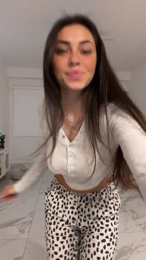 Mirandaaa Leaks [CLIP] 🍆 33 Videos