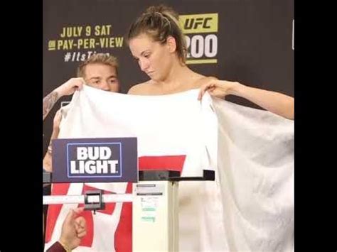Misha tate towel slip. The co-main event of UFC Fight Night on Saturday was one of the most unusual crossroads fights in UFC history, with 34-year-old Miesha Tate ending a nearly five-year retirement as she faced 44 ... 