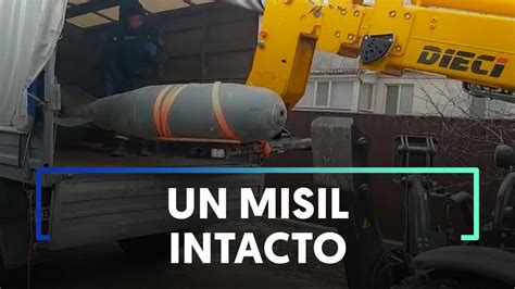 Misil ruso se estrella en el centro de una ciudad en Ucrania; reportan varios muertos