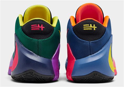 Mismatch basketball shoes. May 11, 2023 · In anticipation of the upcoming colorways for Morant’s first signature Nike Basketball shoe, the Ja 1, on-feet images of the new “Mismatch” pair has surfaced.The shoe comes dressed in a game ... 