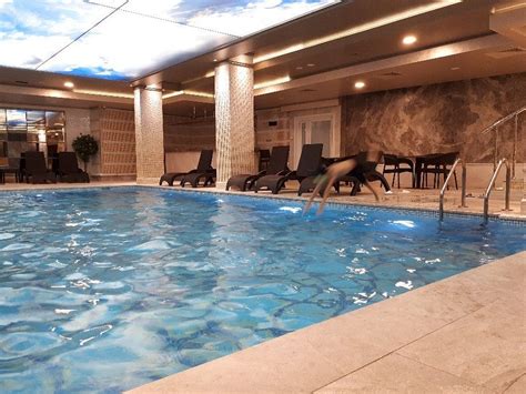 codini.rgarabwor.edu.pl. 