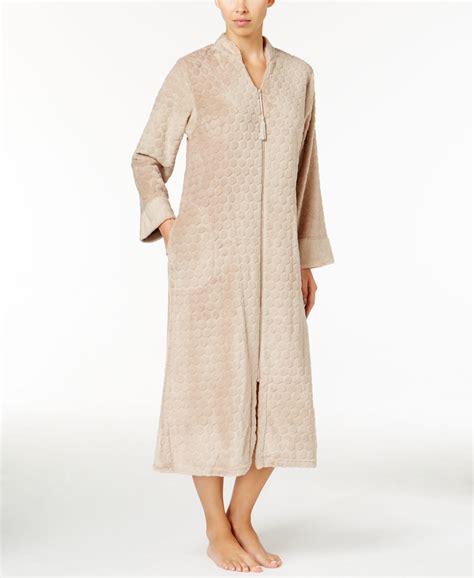 Miss elaine robes zip front. Things To Know About Miss elaine robes zip front. 